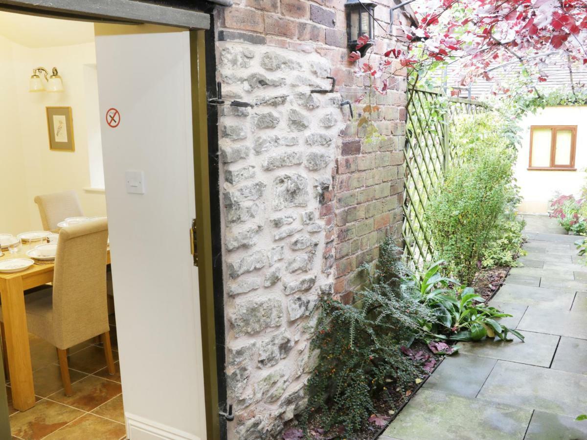 Wash House Cottage マッチ・ウェンロック エクステリア 写真
