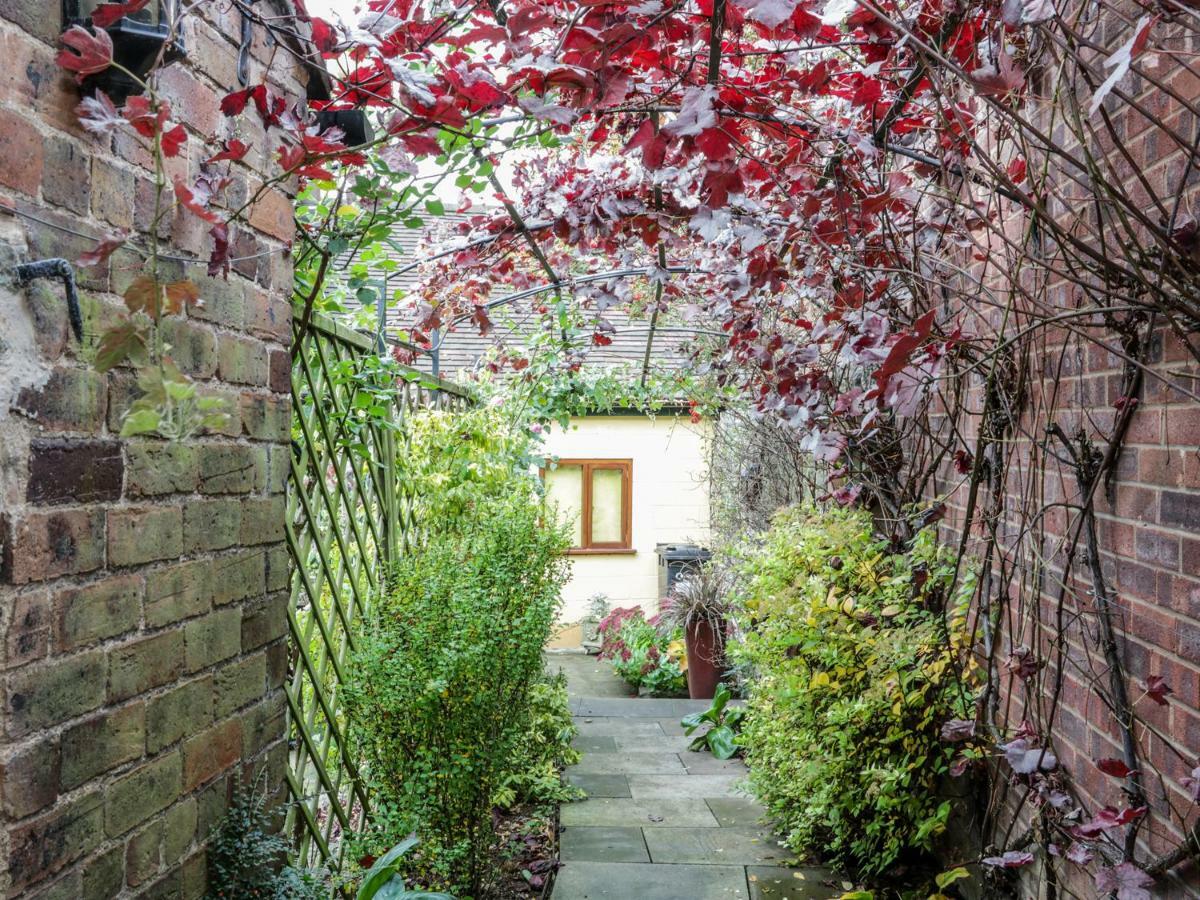 Wash House Cottage マッチ・ウェンロック エクステリア 写真