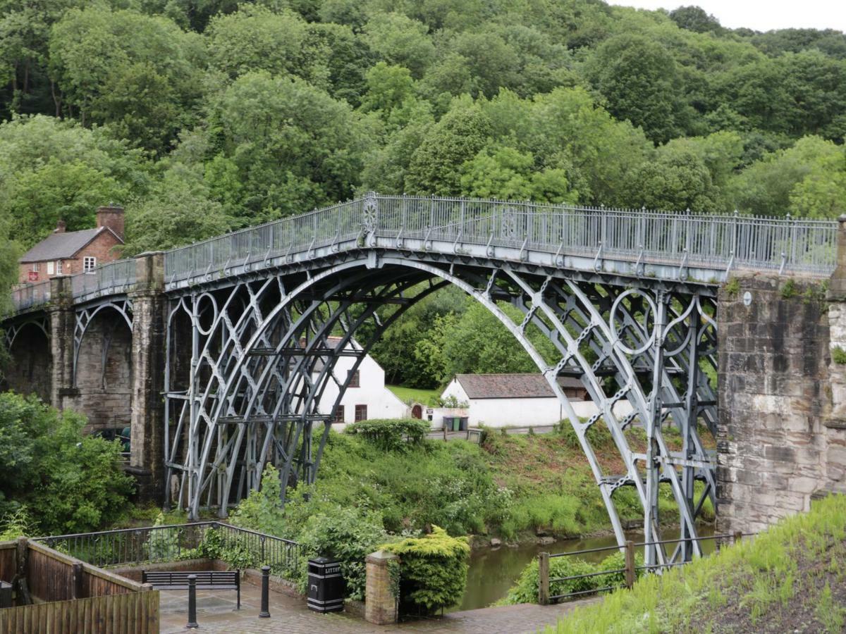 Wash House Cottage マッチ・ウェンロック エクステリア 写真